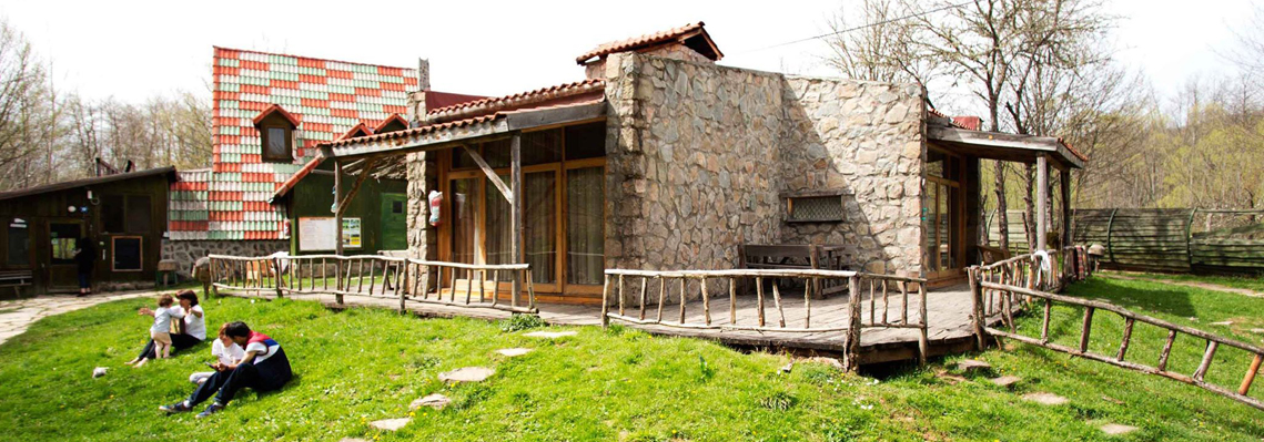 Hindiba Doğa Evi Bahçe